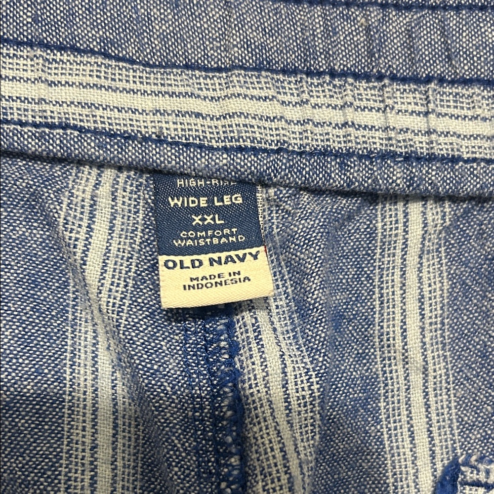 Old Navy Blue and White Striped Wide Leg Pants - Picture 2 of 3
